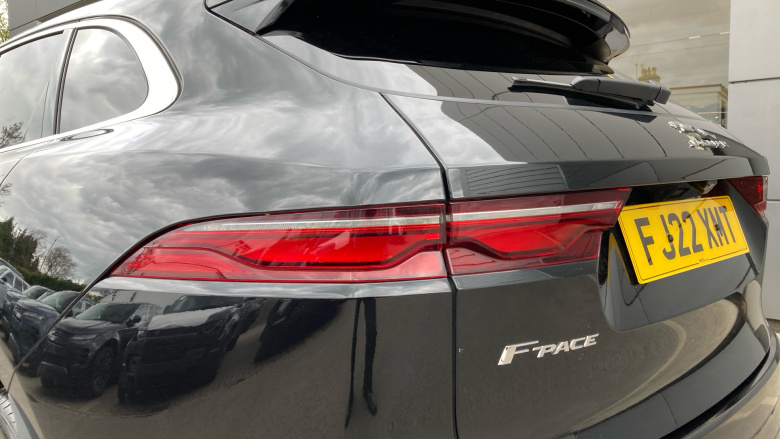 Jaguar F-Pace 2.0 D200 R-Dynamic S 5dr Auto AWD Diesel Estate